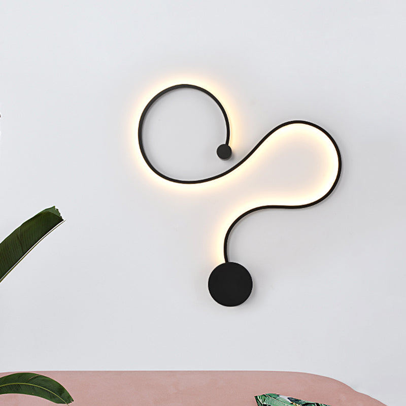 Metal Snake-Like Wall Sconce Lighting Simplicity 25.5"/50" W LED Wall Mount Lamp in Black, Warm/White Light Black 25.5" Clearhalo 'Cast Iron' 'Glass' 'Industrial' 'Modern wall lights' 'Modern' 'Tiffany' 'Traditional wall lights' 'Wall Lamps & Sconces' 'Wall Lights' Lighting' 1866976