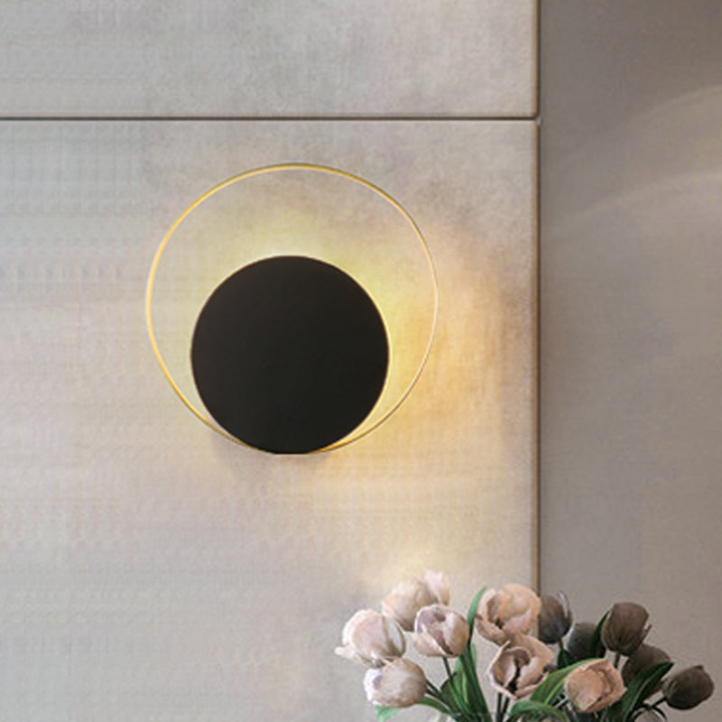 Loop Metallic Wall Lighting Idea Contemporary LED Brass Wall Sconce Light for Sleeping Room Clearhalo 'Cast Iron' 'Glass' 'Industrial' 'Modern wall lights' 'Modern' 'Tiffany' 'Traditional wall lights' 'Wall Lamps & Sconces' 'Wall Lights' Lighting' 1867190