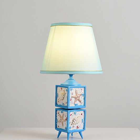 Conch Cubic Bedroom Night Table Lamp Resin 1-Light Modern Task Lighting with Shade in Light/Sky Blue Clearhalo 'Lamps' 'Table Lamps' Lighting' 1867519