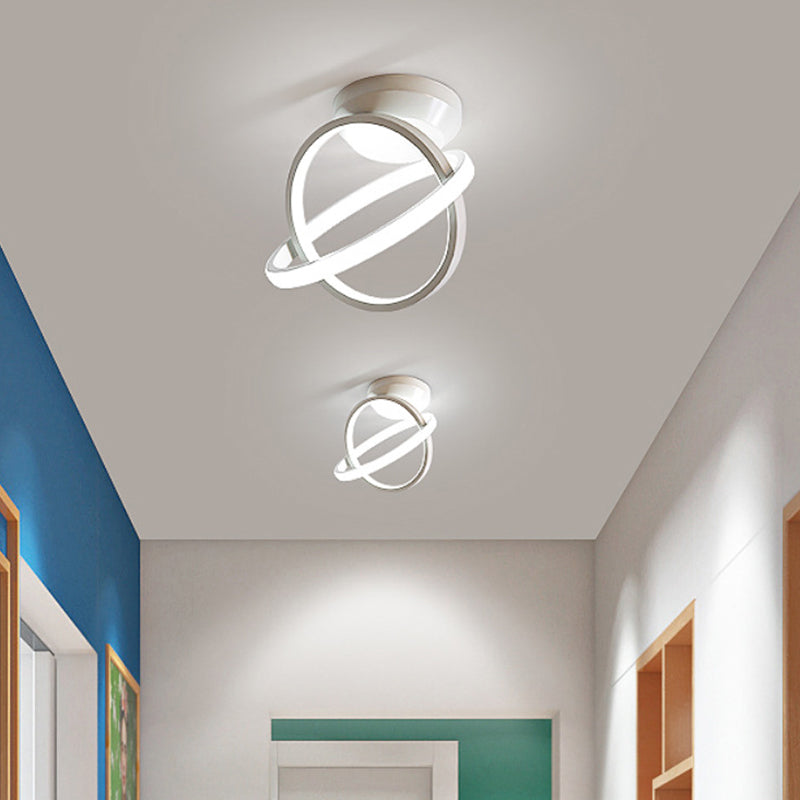 Ring Close to Ceiling Lamp Minimalism Metallic Black/White LED Flushmount Lighting in Warm/White Light White Clearhalo 'Ceiling Lights' 'Close To Ceiling Lights' 'Close to ceiling' 'Flush mount' Lighting' 1867642