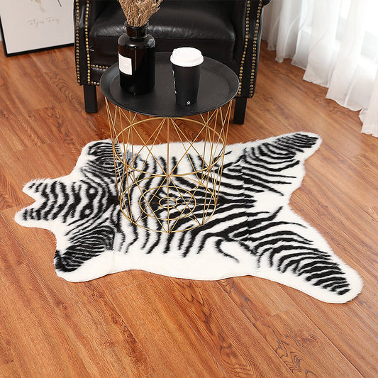 Black Zebra Striped Pattern Rug Polyester Novelty Rug Washable Non-Slip Pet Friendly Carpet for Living Room Clearhalo 'Area Rug' 'Casual' 'Rugs' Rug' 1869348