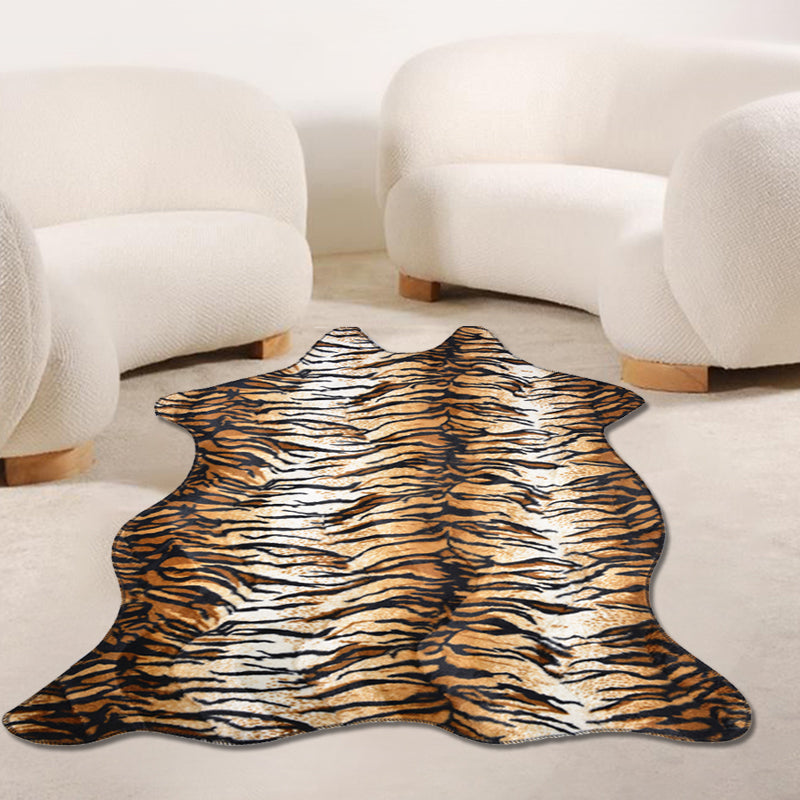 Modernism Tiger Stripe Pattern Rug Brown Polyester Rug Non-Slip Pet Friendly Washable Carpet for Living Room Clearhalo 'Area Rug' 'Casual' 'Rugs' Rug' 1869359