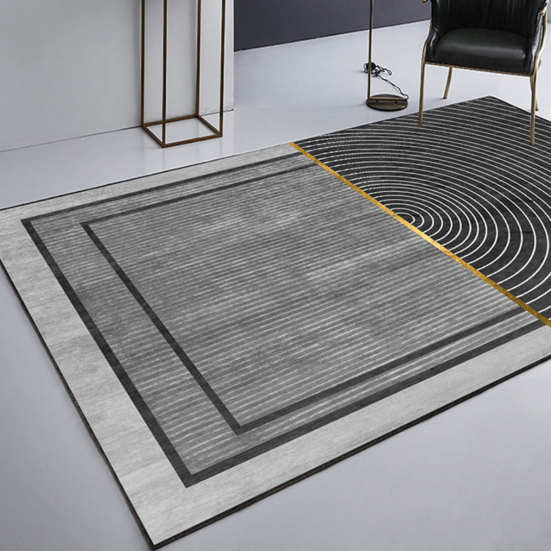 Black Geometry Pattern Rug with Stripe Polyester Modernist Area Rug Washable Anti-Slip Backing Rug for Study Clearhalo 'Area Rug' 'Modern' 'Rugs' Rug' 1870138