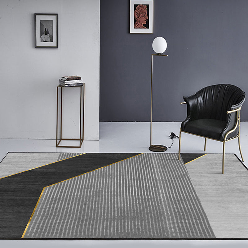 Black Geometry Pattern Rug with Stripe Polyester Modernist Area Rug Washable Anti-Slip Backing Rug for Study Clearhalo 'Area Rug' 'Modern' 'Rugs' Rug' 1870146
