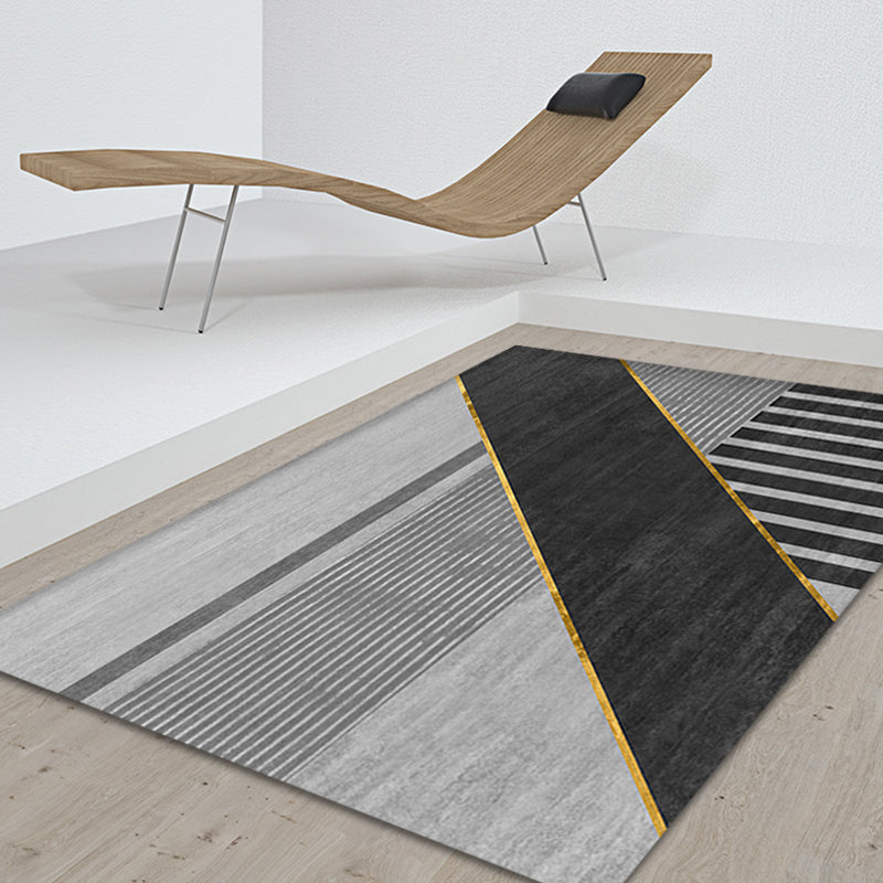 Black Geometry Pattern Rug with Stripe Polyester Modernist Area Rug Washable Anti-Slip Backing Rug for Study Clearhalo 'Area Rug' 'Modern' 'Rugs' Rug' 1870149