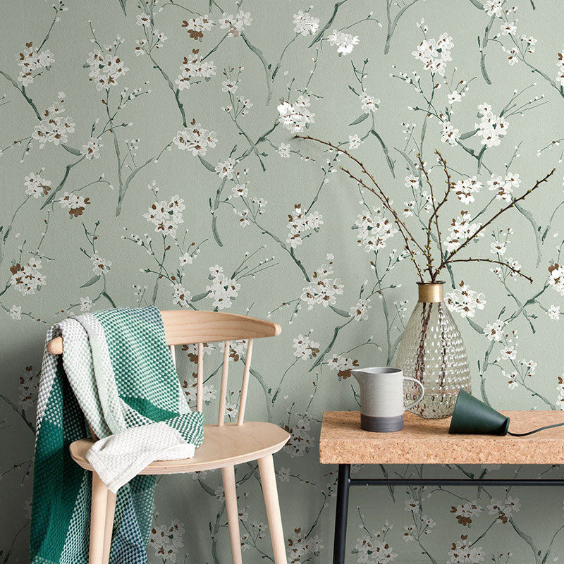 Flowers Wallpaper Roll in Neutral Color Non-Woven Fabric Wall Covering Wall Art for Home Decor, 33' x 20.5" Light Green Clearhalo 'Country wall decor' 'Rustic' 'Wallpaper' Wall Decor' 1883402