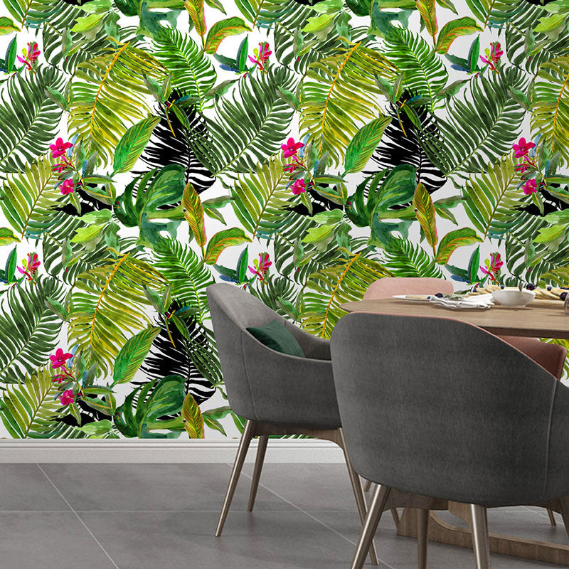 Green and Red Minimalist Wallpaper 29.1 sq ft. Palm Tree Wall Covering for Thai Restaurant Clearhalo 'Modern wall decor' 'Modern' 'Wallpaper' Wall Decor' 1883659