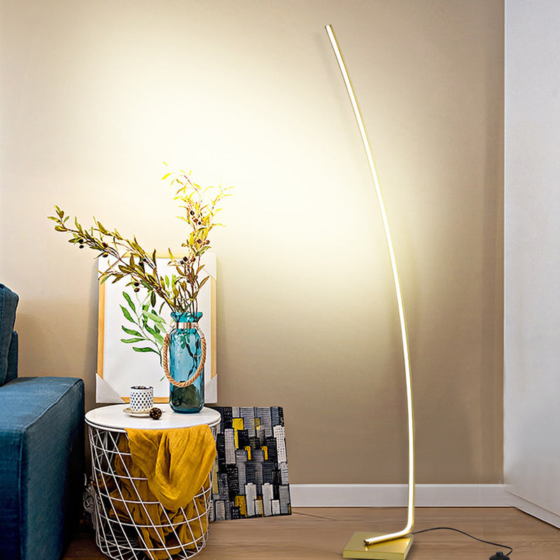 Metal Curved Linear LED Floor Light Minimalism Black/White/Gold Stand Up Lamp with Foot Switch, Warm/White Light Gold Clearhalo 'Floor Lamps' 'Lamps' Lighting' 1900479