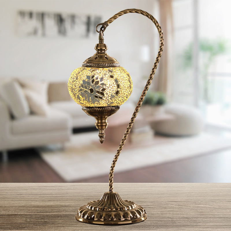 Global Desk Light Traditional Red/White/Yellow Glass 1 Bulb Coffee Shop Night Table Lamp with Metal Base Clearhalo 'Lamps' 'Table Lamps' Lighting' 1908800