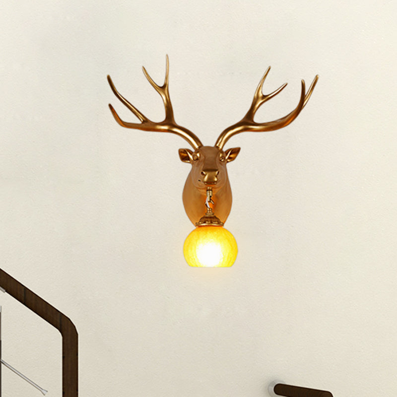 Resin Gold Sconce Lamp Straight/Curved Antler 1 Light Rustic Wall Mounted Lighting with Dome Amber Glass Shade Gold Straight Clearhalo 'Wall Lamps & Sconces' 'Wall Lights' Lighting' 1909056