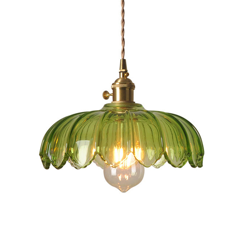 Green Glass Scalloped Shade Pendant Retro 1 Bulb Open Kitchen Hanging Ceiling Light in Brass Clearhalo 'Ceiling Lights' 'Glass shade' 'Glass' 'Industrial Pendants' 'Industrial' 'Middle Century Pendants' 'Pendant Lights' 'Pendants' 'Tiffany' Lighting' 1918542