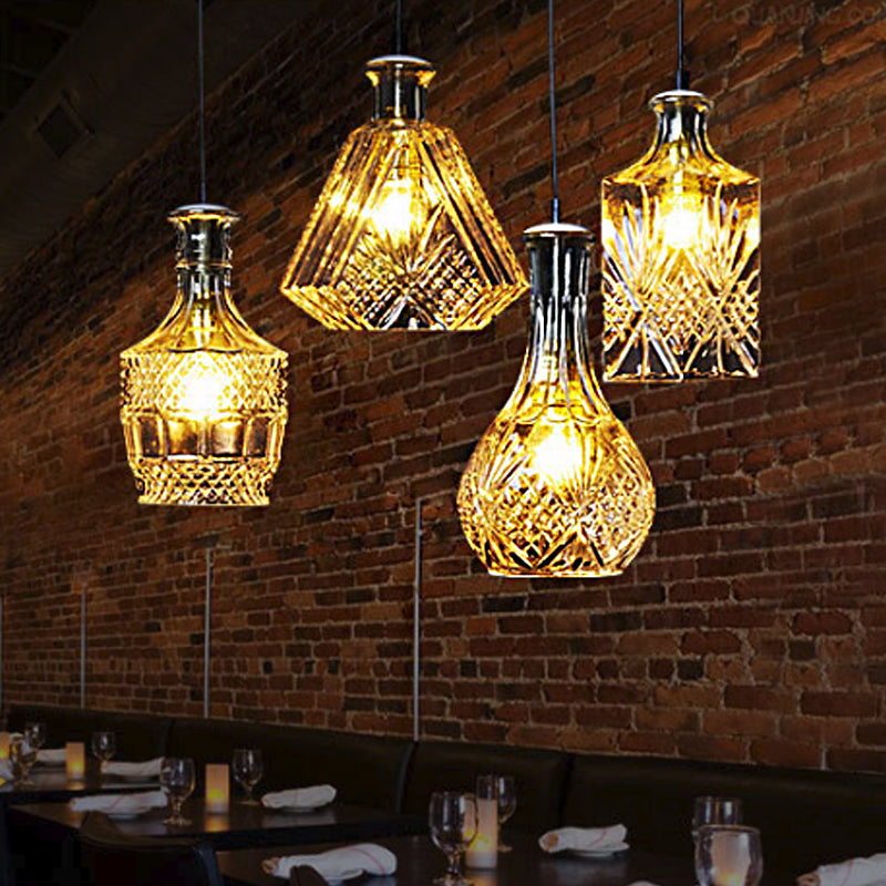 Clear Glass Wine Decanter Pendant Lamp Loft Single-Bulb Kitchen Bar Hanging Light Fixture in Black Clearhalo 'Ceiling Lights' 'Glass shade' 'Glass' 'Industrial Pendants' 'Industrial' 'Middle Century Pendants' 'Pendant Lights' 'Pendants' 'Tiffany' Lighting' 1918748