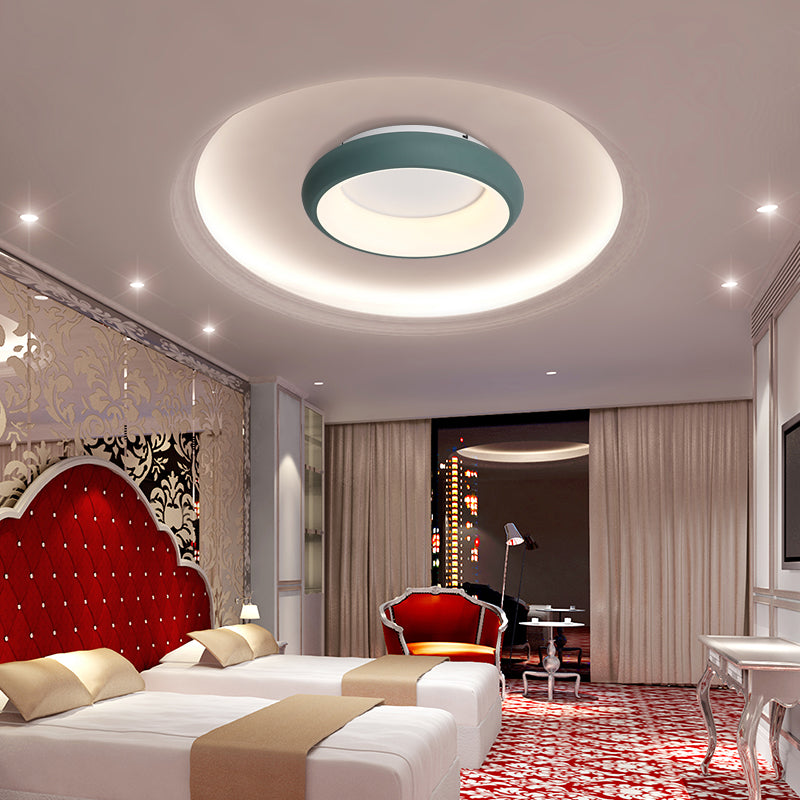 19.5"/25.5" W Donut Flush Mount Lighting Macaron Metal and Acrylic Integrated Led Flush Lamp in Black/Green/Gold/White Clearhalo 'Ceiling Lights' 'Close To Ceiling Lights' 'Close to ceiling' 'Flush mount' Lighting' 1922675