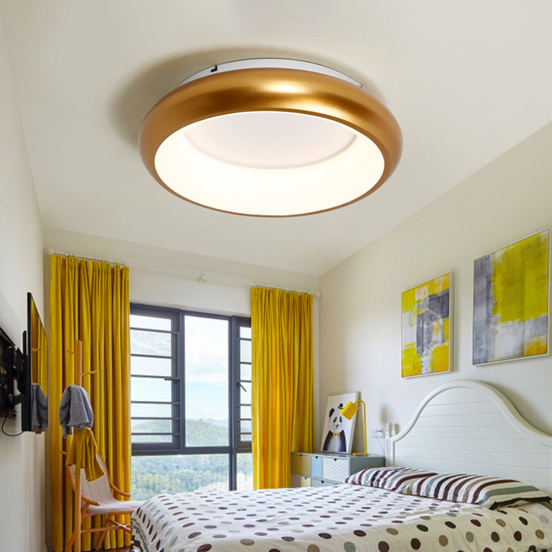 19.5"/25.5" W Donut Flush Mount Lighting Macaron Metal and Acrylic Integrated Led Flush Lamp in Black/Green/Gold/White Gold Clearhalo 'Ceiling Lights' 'Close To Ceiling Lights' 'Close to ceiling' 'Flush mount' Lighting' 1922679