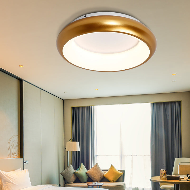 19.5"/25.5" W Donut Flush Mount Lighting Macaron Metal and Acrylic Integrated Led Flush Lamp in Black/Green/Gold/White Clearhalo 'Ceiling Lights' 'Close To Ceiling Lights' 'Close to ceiling' 'Flush mount' Lighting' 1922680