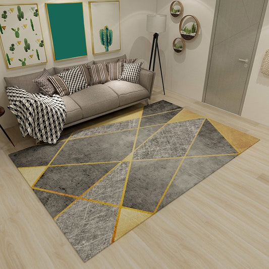 Light Color Triangle Patchwork Rug Polyester Modern Style Carpet Machine Wash Rug for Sitting Room Light Gray
