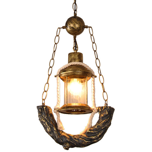Antique Brass Lantern Ceiling Light Coastal Clear Glass 1 Light Dining Room Pendant Lighting Fixture with Chain Clearhalo 'Art Deco Pendants' 'Cast Iron' 'Ceiling Lights' 'Ceramic' 'Crystal' 'Industrial Pendants' 'Industrial' 'Metal' 'Middle Century Pendants' 'Pendant Lights' 'Pendants' 'Tiffany' Lighting' 1928450