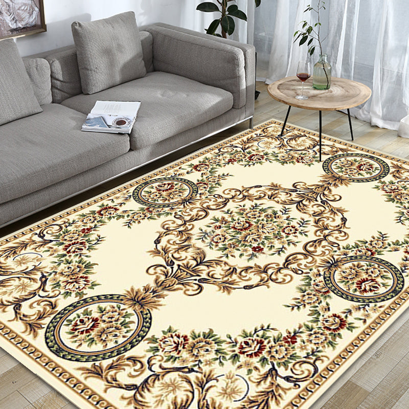 Classic Floral Pattern Rug Multicolor Retro Carpet Polyester Washable Pet Friendly Anti-Slip Backing Area Rug for Parlour Camel Clearhalo 'Area Rug' 'Rugs' 'Vintage' Rug' 1932232