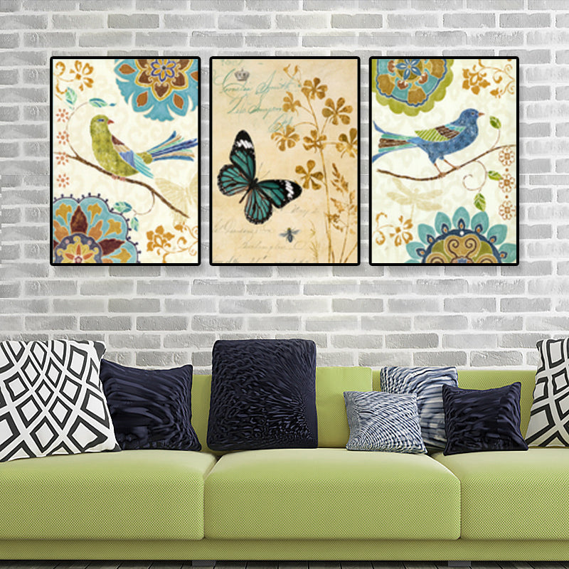 Illustration Animal and Flower Art Print Farmhouse Textured Dining Room Wall Decor Clearhalo 'Art Gallery' 'Canvas Art' 'Traditional' Arts' 1932885