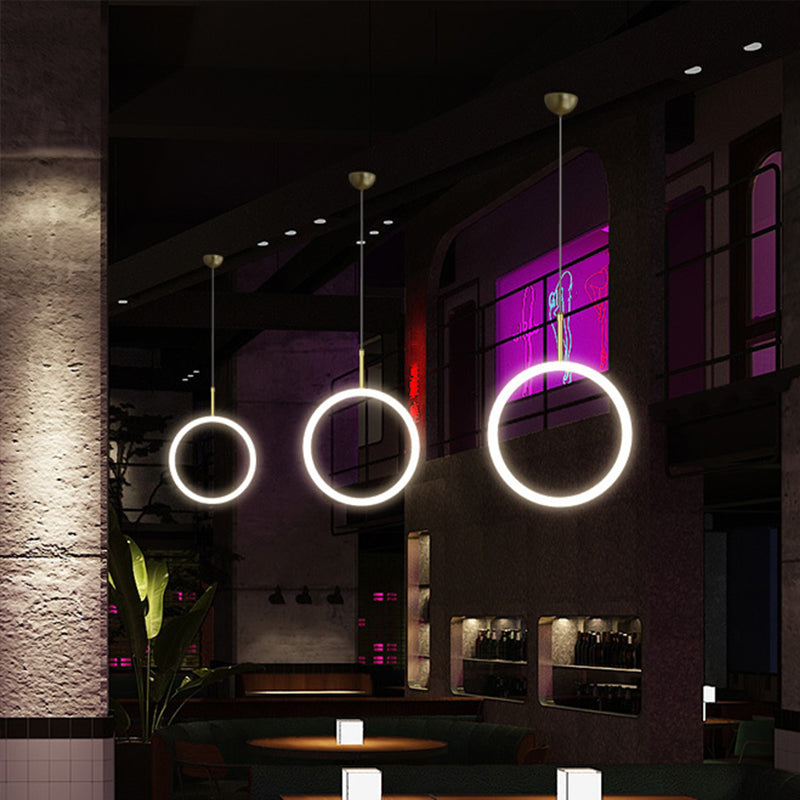 Halo Ring Restaurant Down Lighting Acrylic 8"/11" Dia LED Minimalism Ceiling Pendant in Gold, Warm/White Light Gold Clearhalo 'Ceiling Lights' 'Modern Pendants' 'Modern' 'Pendant Lights' 'Pendants' Lighting' 1934486