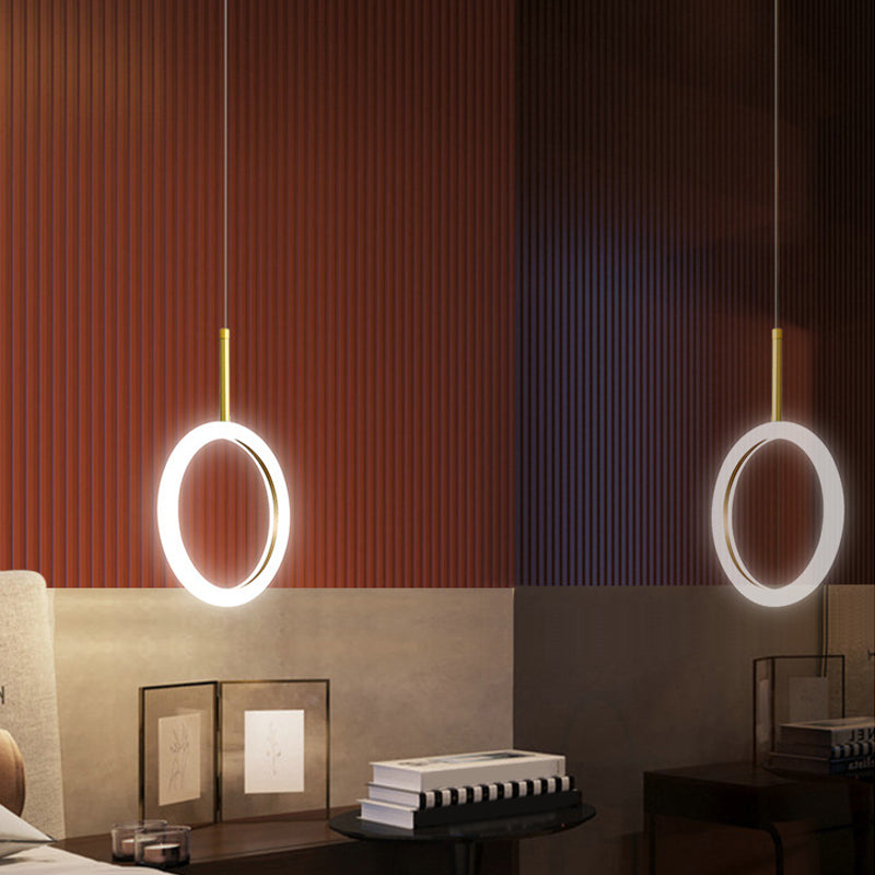 Halo Ring Restaurant Down Lighting Acrylic 8"/11" Dia LED Minimalism Ceiling Pendant in Gold, Warm/White Light Clearhalo 'Ceiling Lights' 'Modern Pendants' 'Modern' 'Pendant Lights' 'Pendants' Lighting' 1934488