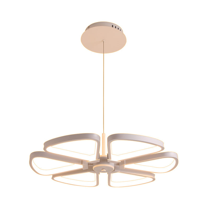 Clover LED Chandelier Pendant Modern Metallic Living Room Ceiling Suspension Lamp in White Clearhalo 'Ceiling Lights' 'Chandeliers' 'Modern Chandeliers' 'Modern' Lighting' 1936458