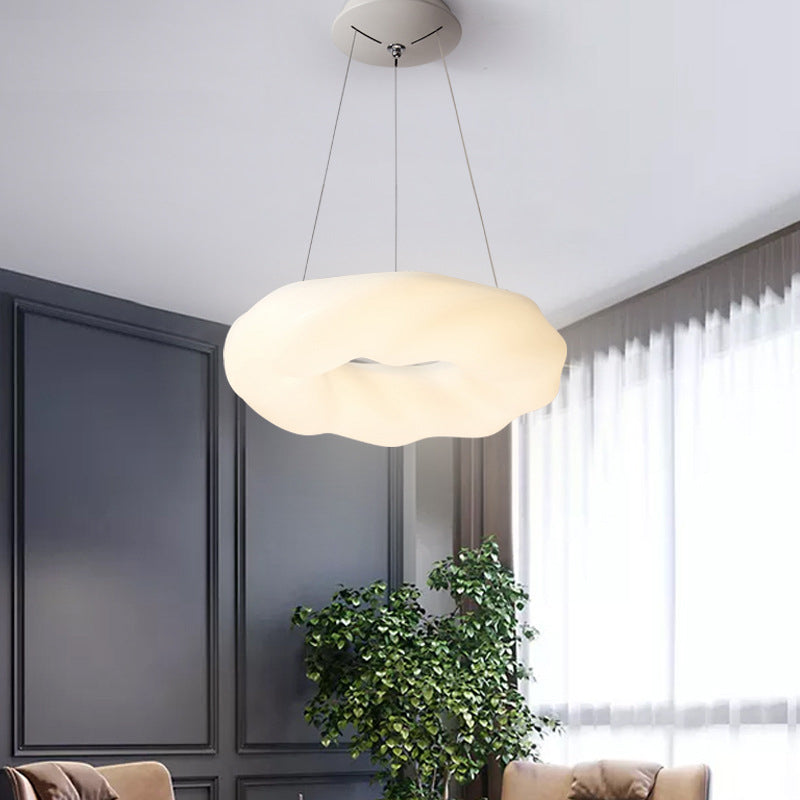 Modernist Cloud Shaped Chandelier Acrylic LED Living Room Hanging Light Kit in White White Clearhalo 'Ceiling Lights' 'Chandeliers' 'Modern Chandeliers' 'Modern' Lighting' 1936511