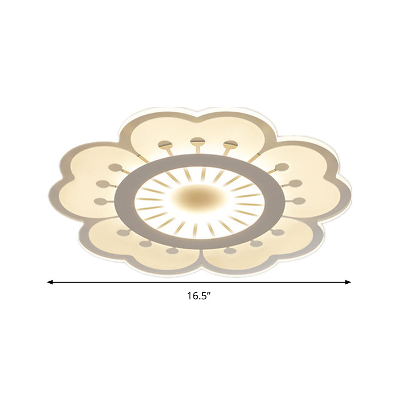 Acrylic Petal LED Ceiling Light Modern Pretty Flush Clear Mount Light for Girls Bedroom Clearhalo 'Ceiling Lights' 'Close To Ceiling Lights' 'Close to ceiling' 'Flush mount' Lighting' 194540