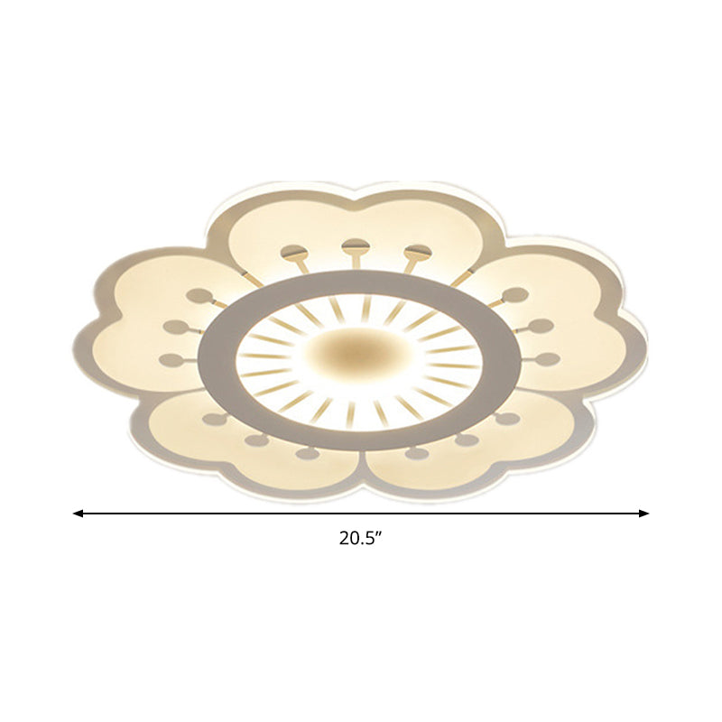 Acrylic Petal LED Ceiling Light Modern Pretty Flush Clear Mount Light for Girls Bedroom Clearhalo 'Ceiling Lights' 'Close To Ceiling Lights' 'Close to ceiling' 'Flush mount' Lighting' 194541