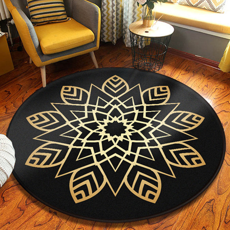 Retro Black and White Southwestern Rug Polyester Tribal Area Rug Washable Rug for Living Room Light Yellow Clearhalo 'Area Rug' 'Rugs' 'Southwestern' Rug' 1946681