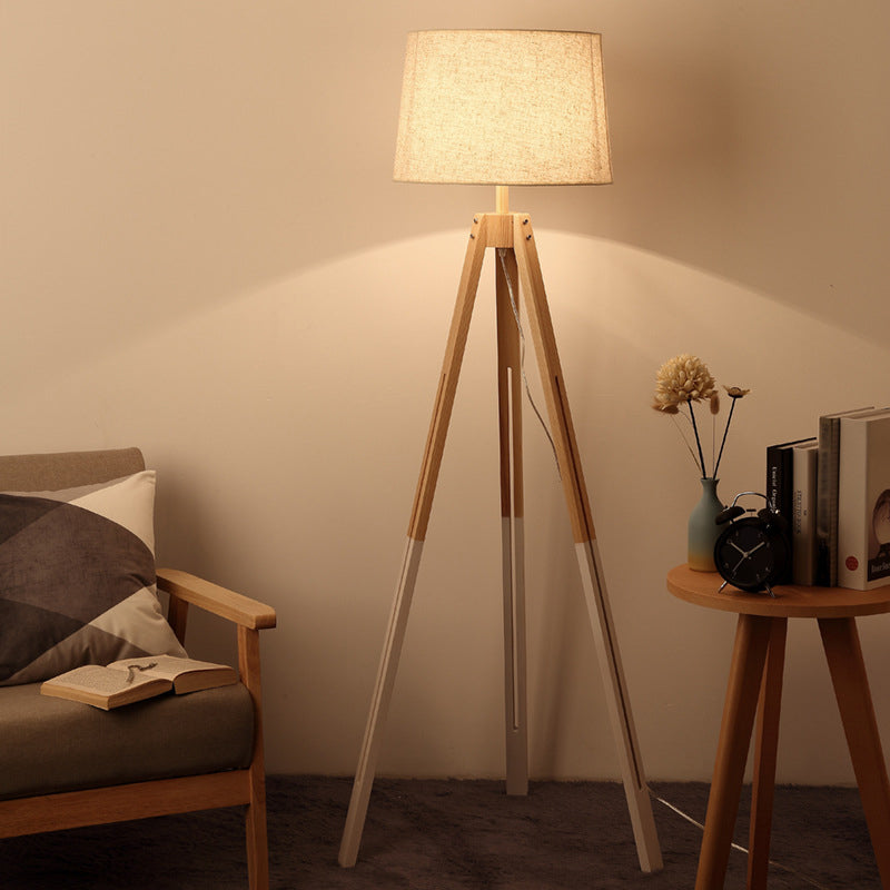 3-Legged Drum Shade Floor Light Modern Fabric 1 Bulb Black/White and Wood Floor Standing Lamp for Living Room Clearhalo 'Floor Lamps' 'Lamps' Lighting' 1949446