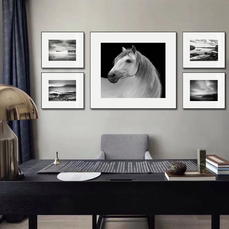 Photography Horse Pattern Wall Decor Dining Room Wild Animal Canvas Art in Light Color White 31" x 67" Clearhalo 'Arts' 'Canvas Art' 1956444