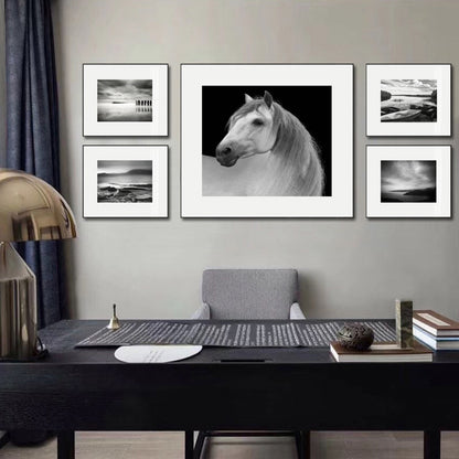 Photography Horse Pattern Wall Decor Dining Room Wild Animal Canvas Art in Light Color White 31" x 67" Clearhalo 'Arts' 'Canvas Art' 1956444