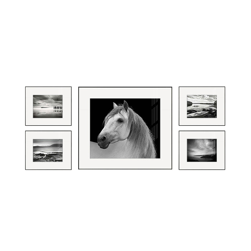 Photography Horse Pattern Wall Decor Dining Room Wild Animal Canvas Art in Light Color Clearhalo 'Arts' 'Canvas Art' 1956447