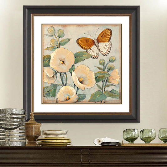 Butterfly and Flower Canvas Print Light Color Traditional Wall Decor for Girls Bedroom Clearhalo 'Art Gallery' 'Canvas Art' 'Traditional' Arts' 1956489