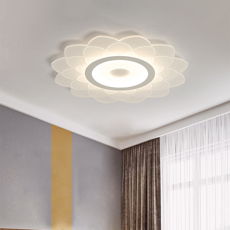 White Blossom Flower Flush Mounted Light Modernist 16.5"/20.5"/31" Wide LED Acrylic Ceiling Lighting in Warm/White Light Clearhalo 'Ceiling Lights' 'Close To Ceiling Lights' 'Close to ceiling' 'Flush mount' Lighting' 1959053