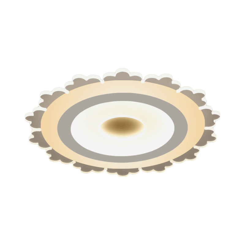 Flower Ultrathin LED Flushmount Minimalist Acrylic Bedroom Flush Mount Ceiling Light in White, 8"/16.5"/31" Width Clearhalo 'Ceiling Lights' 'Close To Ceiling Lights' 'Close to ceiling' 'Flush mount' Lighting' 1959134