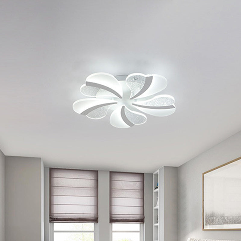 Heart-Shaped LED Ceiling Lamp Modern Acrylic 5/9/15 Lights White Semi Flush Mount Light in Warm/White Light for Living Room 5 White Clearhalo 'Ceiling Lights' 'Close To Ceiling Lights' 'Close to ceiling' 'Semi-flushmount' Lighting' 1960609