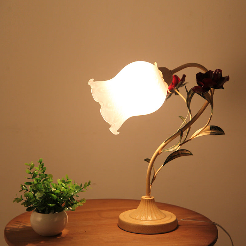 1-Bulb Table Light Korean Garden Dinning Room Night Lamp with Floral Opal Frosted Glass Shade in Red/Pink Clearhalo 'Lamps' 'Table Lamps' Lighting' 1968564