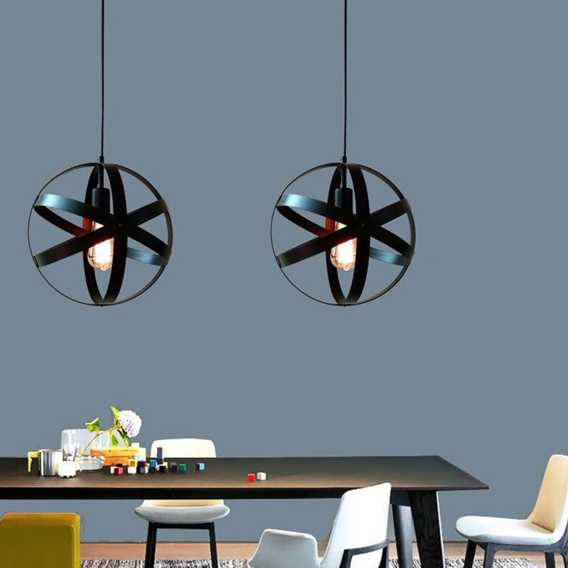 Metallic Interlocking Ring Pendant Lamp Industrial 1 Head Dining Room Down Lighting in Black/Rust/Silver Black Clearhalo 'Art Deco Pendants' 'Black' 'Cast Iron' 'Ceiling Lights' 'Ceramic' 'Crystal' 'Industrial Pendants' 'Industrial' 'Metal' 'Middle Century Pendants' 'Pendant Lights' 'Pendants' 'Rustic Pendants' 'Tiffany' Lighting' 1971139