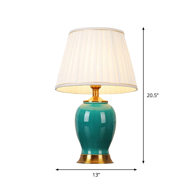 Handmade Urn Shaped Night Light Modern Ceramic 1-Bulb Green/Light Green Table Lamp with Scalloped/Flared/Tapered Fabric Shade Clearhalo 'Lamps' 'Table Lamps' Lighting' 1972719
