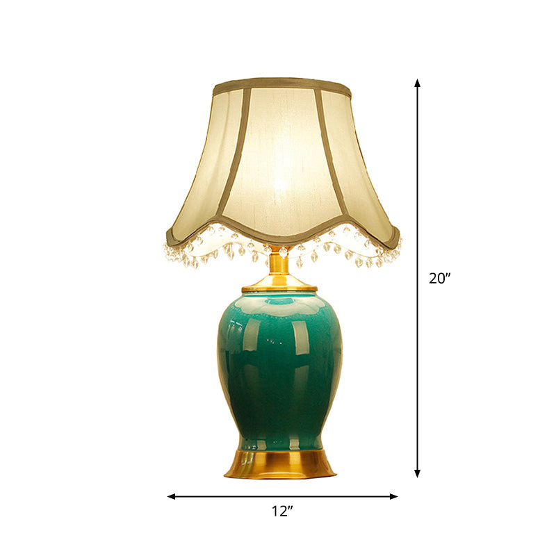 Handmade Urn Shaped Night Light Modern Ceramic 1-Bulb Green/Light Green Table Lamp with Scalloped/Flared/Tapered Fabric Shade Clearhalo 'Lamps' 'Table Lamps' Lighting' 1972722