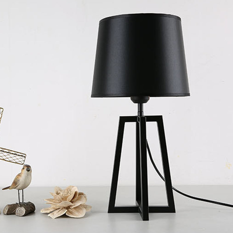 Tapered Shade Night Lamp Nordic 1 Head Black/White Table Stand Light with Trapezoid Stand Clearhalo 'Lamps' 'Table Lamps' Lighting' 1972995
