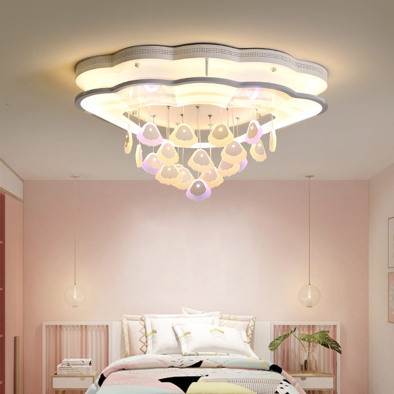 Modern Shell Shaped Ceiling Lamp Acrylic LED Semi Flush Ceiling Light in White for Kid Bedroom Clearhalo 'Ceiling Lights' 'Close To Ceiling Lights' 'Close to ceiling' 'Flush mount' Lighting' 197420