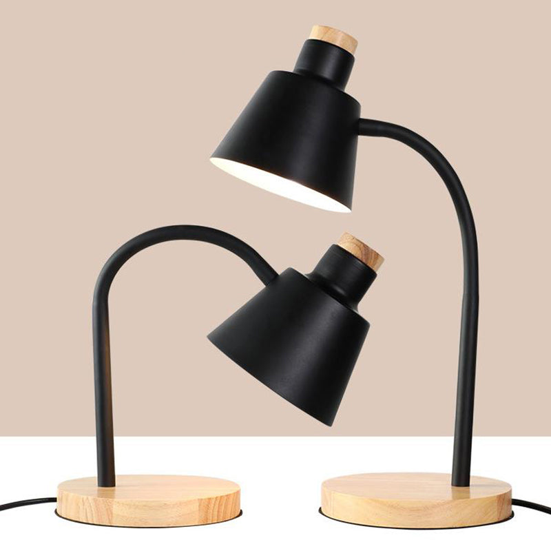 1 Head Bucket Desk Light Nordic Style Metal Desk Lamp for Child Bedroom Clearhalo 'Lamps' 'Table Lamps' Lighting' 198149