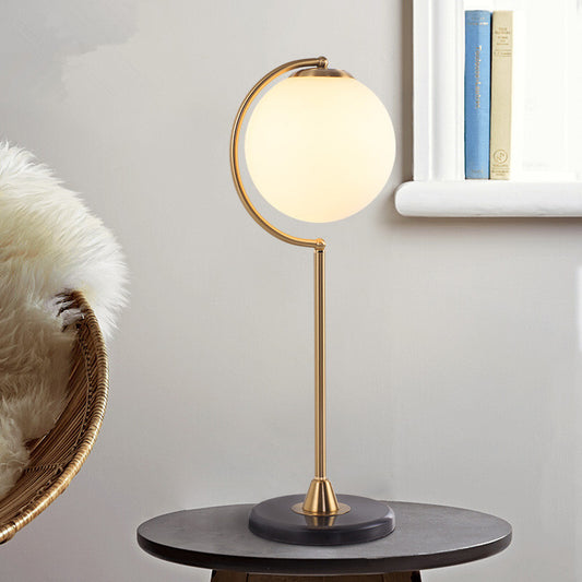 S/C Shaped/Bend Bedside Table Light Metal 1/2-Head Designer Night Lamp in Gold with Ball Cream Glass Shade Gold C Clearhalo 'Lamps' 'Table Lamps' Lighting' 1984501