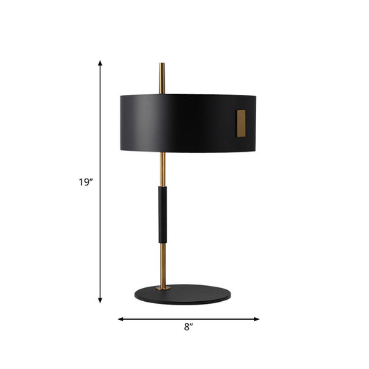 Black and Brass Round Night Lamp Minimalistic Single Metal Table Light for Living Room Clearhalo 'Lamps' 'Table Lamps' Lighting' 1984780