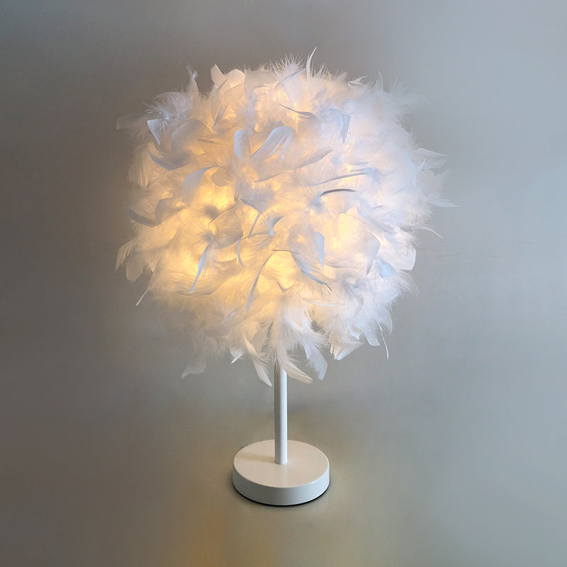 Feather Sphere Nightstand Light Nordic Style 1-Light White Table Lamp for Bedroom Clearhalo 'Lamps' 'Table Lamps' Lighting' 1985026