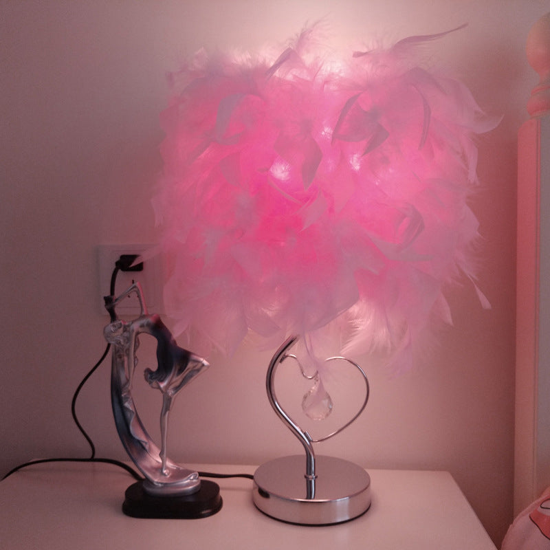 Nordic Loving Heart Night Light Feather 1 Bulb Bedroom Crystal Decorated Table Lamp in Red/Blue/White Pink Clearhalo 'Lamps' 'Table Lamps' Lighting' 1985139