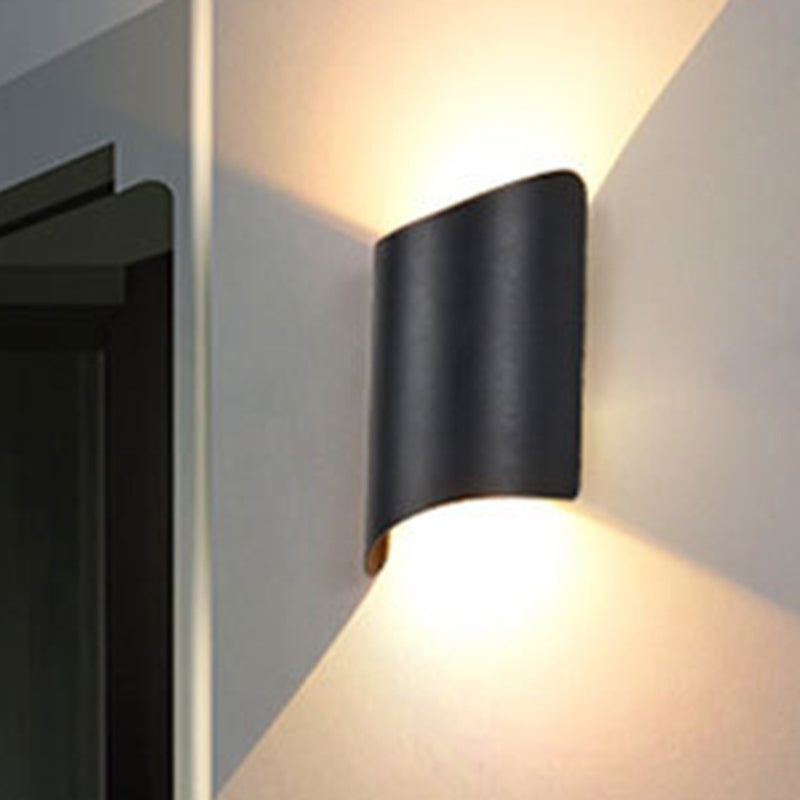 Aluminum Curve Wall Washer Sconce Minimalist 2-Light Black LED Wall Mounted Lighting for Doorway Black Clearhalo 'Cast Iron' 'Glass' 'Industrial' 'Modern wall lights' 'Modern' 'Tiffany' 'Traditional wall lights' 'Wall Lamps & Sconces' 'Wall Lights' Lighting' 1985299